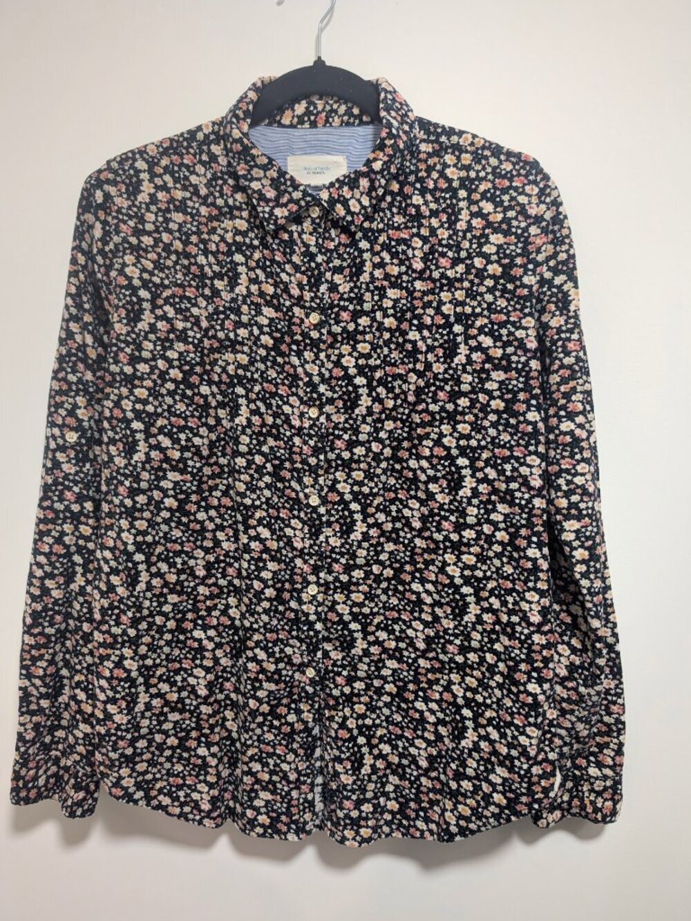 Birds of Paradis by Trovata | Floral Corduroy Button Down in Navy